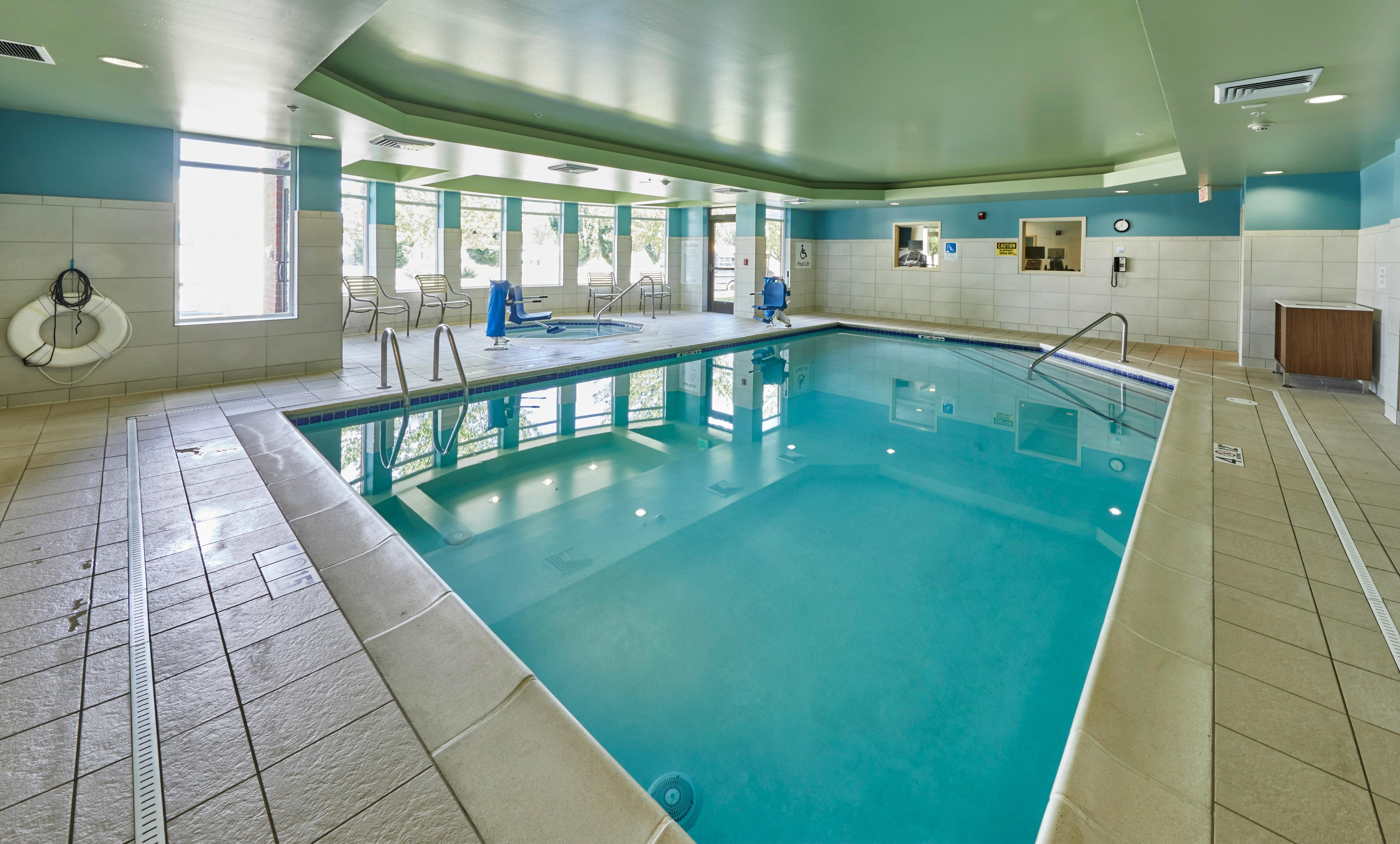 Holiday Inn Express Hotel & Suites Medford-Central Point By Ihg Екстер'єр фото