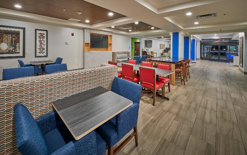 Holiday Inn Express Hotel & Suites Medford-Central Point By Ihg Екстер'єр фото
