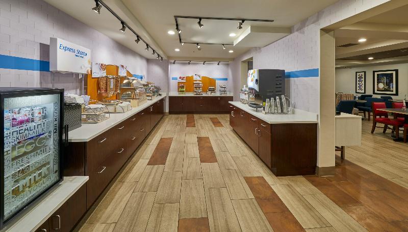 Holiday Inn Express Hotel & Suites Medford-Central Point By Ihg Екстер'єр фото